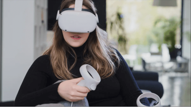 Casque de réalité virtuelle - Oculus Quest 2 - 128 Go/6 Go prix